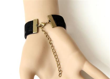Retro Black Velvet Wristbannd Rose Lace Embellished Bracelet with Ring J18174