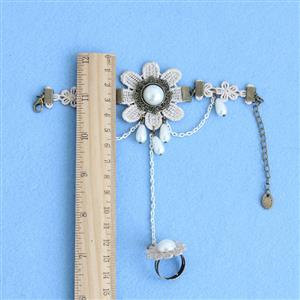 Vintage Style Beige Floral Embroidery Pearl Bracelet with Ring J17999