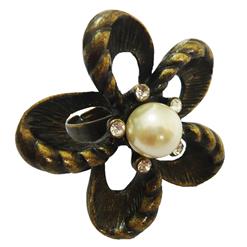 Retro Bronze Metal Pearl and Rhinestone Flower Ring J7009