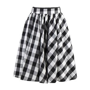Sexy Black Short Sleeve Off Shoulder Crop Top and Plaid Skirt Set N12967