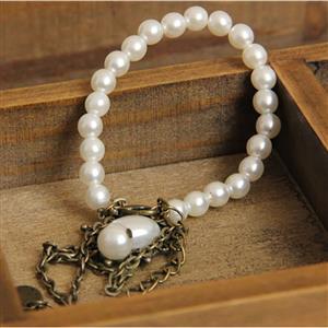 Vintage Elegance White Pearl Embellishment Bracelet J17900