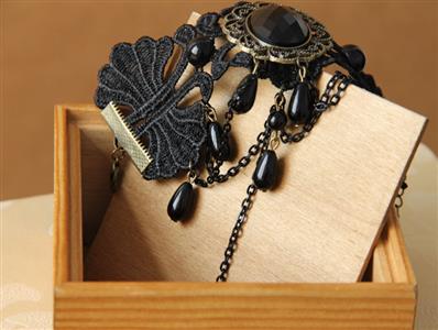 Gothic Black Lace Wristbannd Exaggerated Gem Embellished Bracelet with Ring J18172