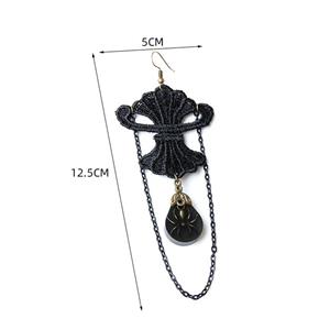 Gothic Embroidery Black Spider And Chain Pendant Halloween Earrings J19684