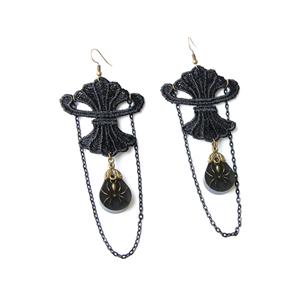 Gothic Embroidery Black Spider And Chain Pendant Halloween Earrings J19684