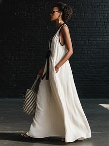 Minimalist Linen-Blend Maxi Dress with Black Trim N23898