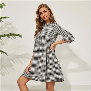 Retro Black and White Check Pattern V Neck Flared Sleeves Loose Mini Dress N20923