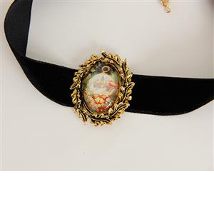 Retro Christmas Wreath Badge Black Choker Necklace J18623