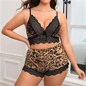 Sexy Plus Size Lace Spaghetti Strap Crop Top and Short Pants Lingerie Set N22938