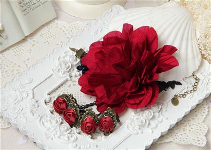 Victorian Gothic Lace Wristband Flower Bracelet with Red Rose Rings J18028