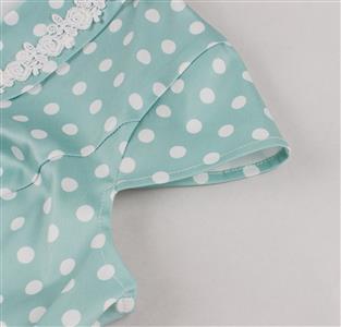 Vintage Green Polka Dot A-Line Dress with White Lace Collar and Bow Accent N23827