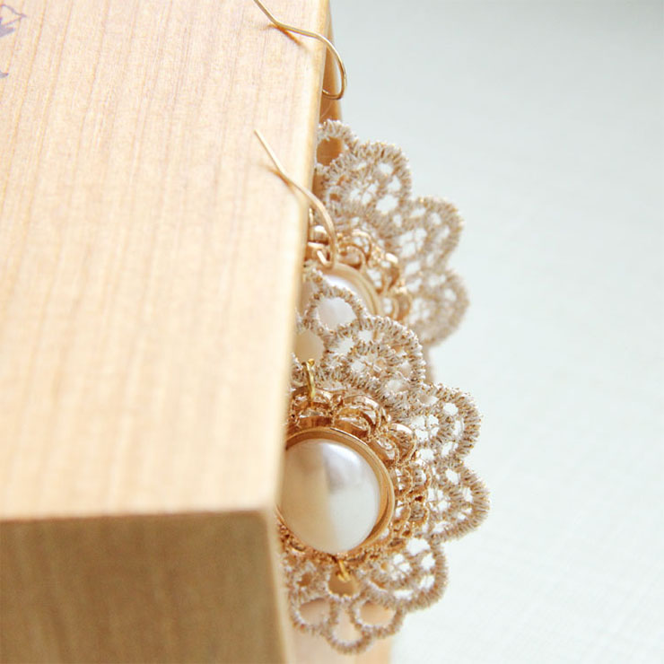 Vintage Champagne Floral Lace with Golden Metal and Gem Embellished Earrings J18419