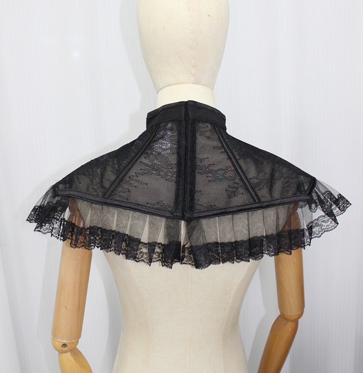 Vintage Gothic Lace Peter Pan Collar - Black High-Neck Victorian Choker for Halloween & Cosplay N23790