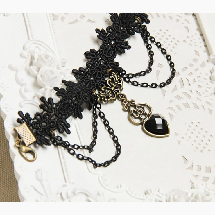Vintage Gothic Black Lace Wristband Crystal Heart Embellishment Bracelet J17855